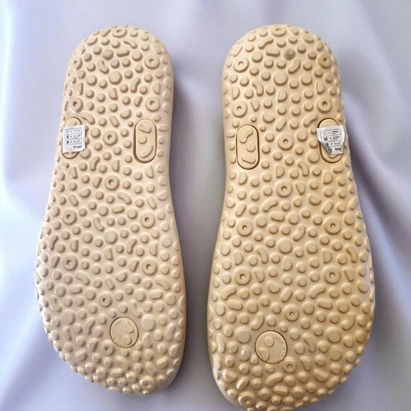 Allbirds Sugar Zeffers Flip Flops Sandals – Beige Eco Foam – Women's 9 / Unisex - Picture 6 of 8